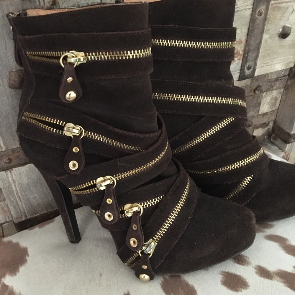 🌳🕊N.Y.L.A sexy boots